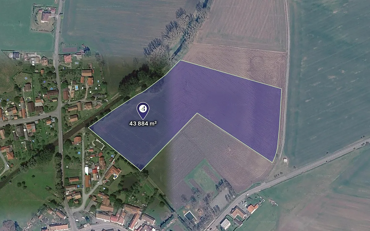 Prodej pole 45597 m²